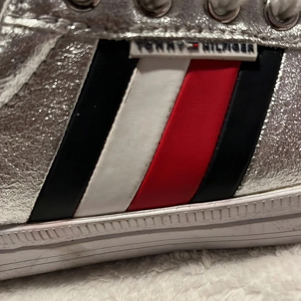 Tommy Hilfiger Silver Metallic Sneakers with Red, White & Navy Stripe